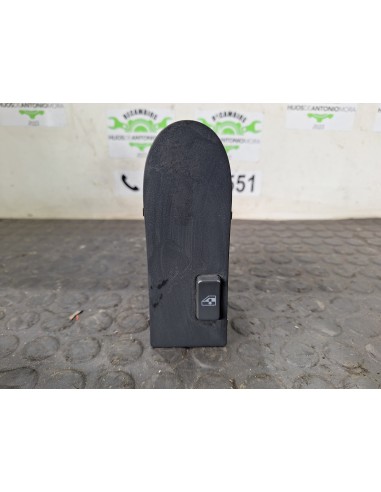 [107175] MANDO ELEVALUNAS DELANTERO DERECHO -...