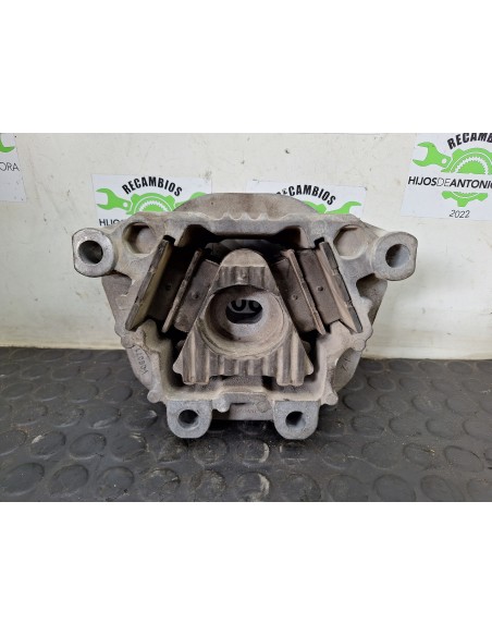 [107165] SOPORTE MOTOR DELANTERO - RENAULT MIDLUM (01/2000 - 12/2013)