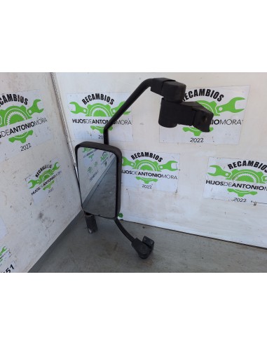 [107096] RETROVISOR IZQUIERDO - RENAULT G 300...