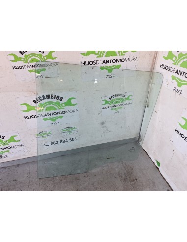 [107085] LUNA DELANTERA DERECHA - NISSAN ATLEON