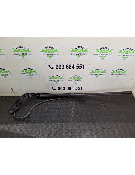 [107078] BRAZO LIMPIA - NISSAN ATLEON
