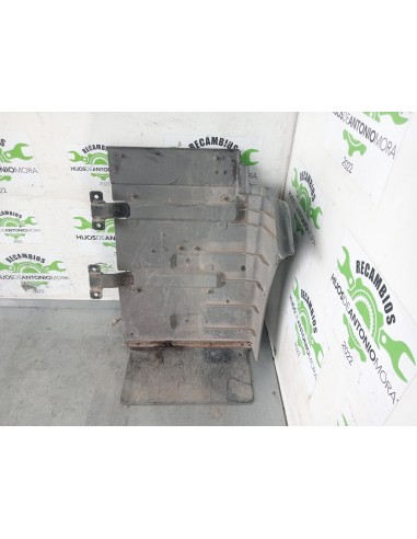 [107056] GUARDABARROS FIJO CABINA IZQUIERDO -...