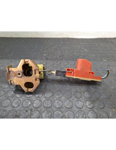 [106986] CERRADURA MALETERO / PORTON - BMW SERIE 1