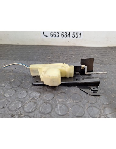 [106984] CERRADURA TAPA COMBUSTIBLE - BMW SERIE 1