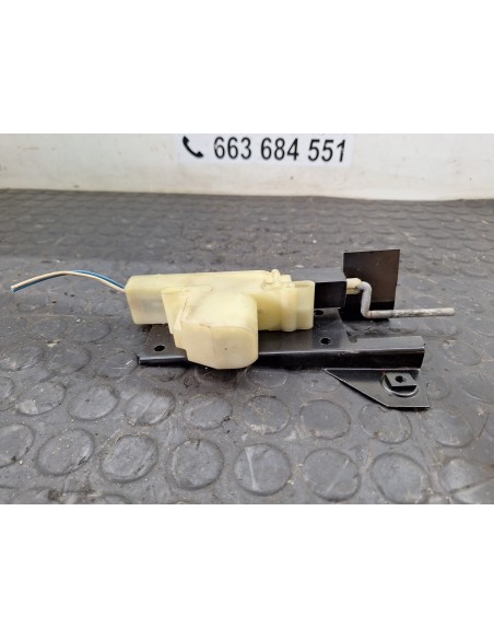 [106984] CERRADURA TAPA COMBUSTIBLE - BMW SERIE 1