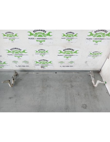 [106973] BISAGRAS MALETERO - BMW SERIE 1