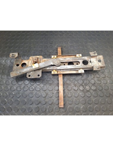 [106968] ELEVALUNAS TRASERO DERECHO - BMW SERIE 1