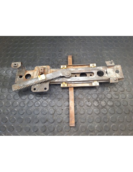 [106968] ELEVALUNAS TRASERO DERECHO - BMW SERIE 1