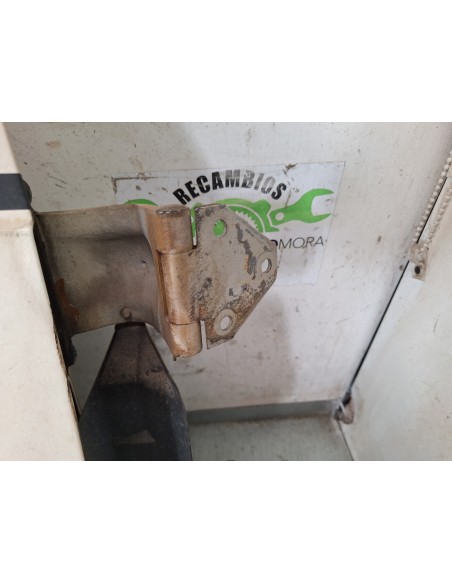 [106963] PUERTA DELANTERA DERECHA - BMW SERIE 1