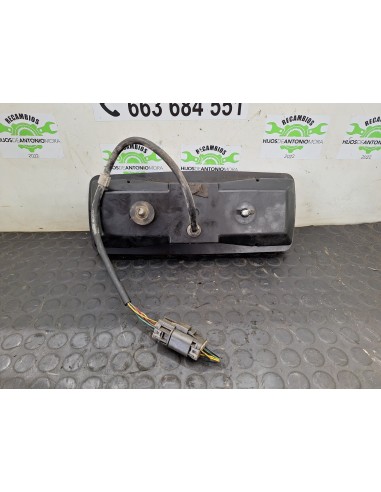 [106953] PILOTO TRASERO IZQUIERDO - NISSAN...