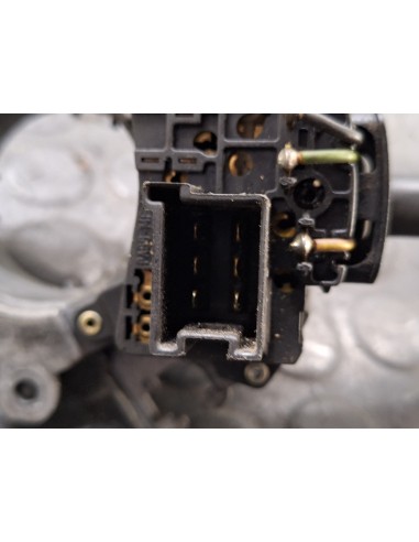 [106948] MANDO LUCES/LIMPIA/INTERMITENCIA -...