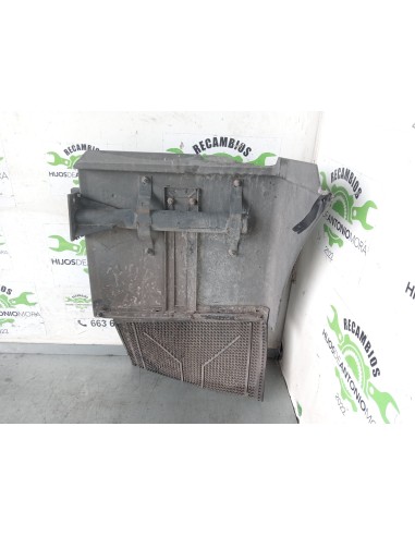 [106930] GUARDABARROS FIJO CABINA IZQUIERDO -...