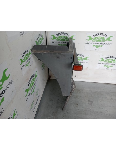 [106930] GUARDABARROS FIJO CABINA IZQUIERDO - NISSAN ECO - T 100.45/78 KW/E2 (01/1996 - ...)