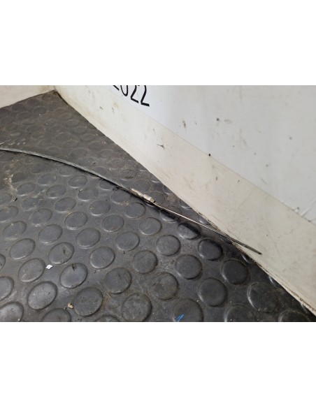 [106912] VARILLA ACEITE - RENAULT G 280 (202 KW) (01/1990 - ...)