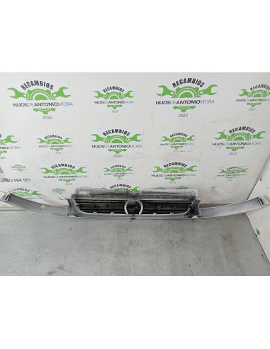 [106898] REJILLA DELANTERA - OPEL VIVARO...