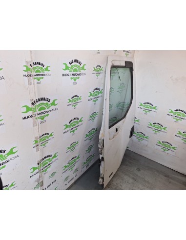 [106881] PUERTA DELANTERA IZQUIERDA - RENAULT...