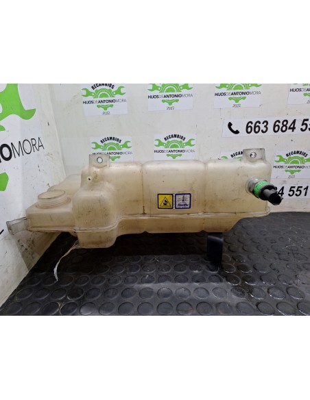 [106850] DEPOSITO EXPANSION - IVECO DAILY CAJA CERRADA