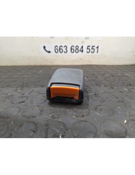 [106845] ENGANCHE CINTURON - DAF SERIE XF105.XXX (01/2006 - 12/2013)