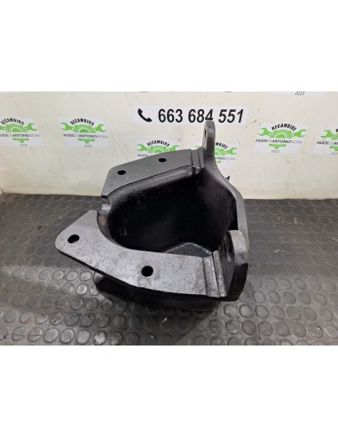 [106837] SOPORTE CAJA DIRECCIÓN - RENAULT KERAX...
