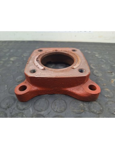 [103512] ADAPTADOR TOMA DE FUERZA - VOLVO FH 12...