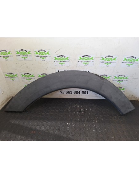[105740] ALETIN DELANTERO DERECHO - RENAULT MAXITY (01/2007 - 01/2011)