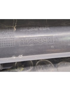 [99563] ALETIN DELANTERO IZQUIERDO - SCANIA SERIE 4 (P/R...