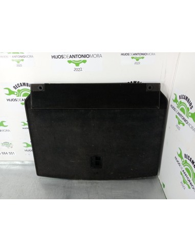 [96941] ALFOMBRA MALETERO - AUDI A8 (D2)...