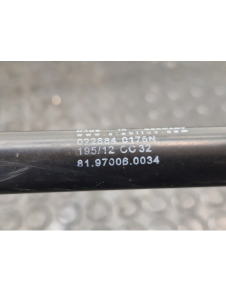 [104812] AMORTIGUADOR REJILLA DELANTERA - MAN TG - L 7.XXX / 8.XXX (01/2005 - 12/2017)