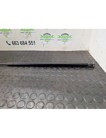 [104813] AMORTIGUADOR REJILLA DELANTERA - MAN TG - L 7.XXX / 8.XXX (01/2005 - 12/2017)