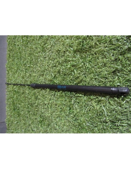 [93636] AMORTIGUADORES CAPO - VOLKSWAGEN GOLF VII LIM. (01/2012 - 12/2017)