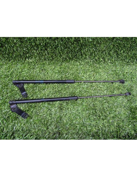 [93075] AMORTIGUADORES MALETERO / PORTON - AUDI Q2 (GAB)