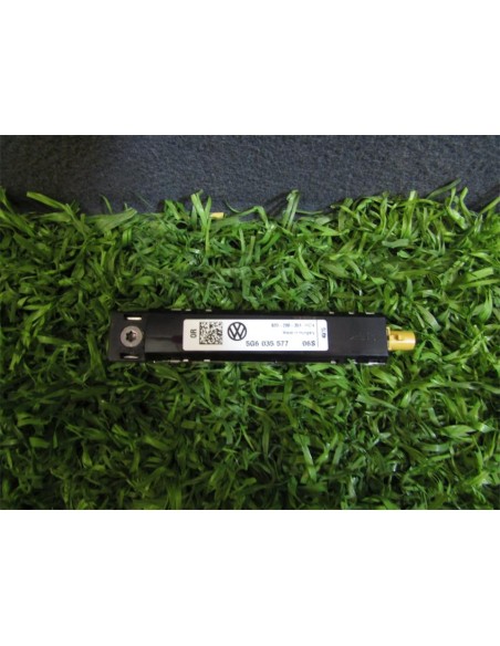 [93509] AMPLIFICADOR DE ANTENA - VOLKSWAGEN GOLF VII LIM. (01/2012 - 12/2017)