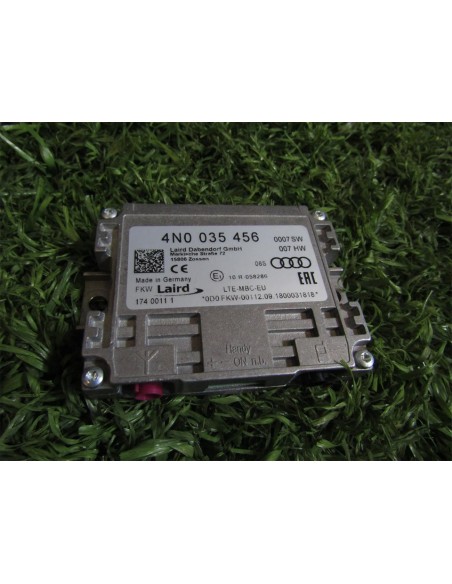 [94069] AMPLIFICADOR SEÑAL TELEFONO - VOLKSWAGEN T-ROC (01/2017 - 12/2020)