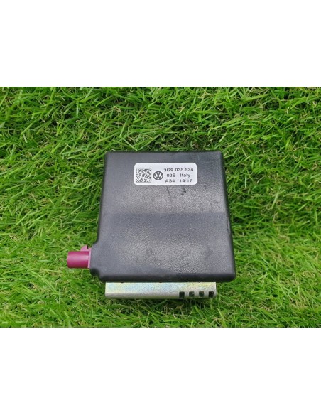 [93640] ANTENA - VOLKSWAGEN GOLF VII LIM. (01/2012 - 12/2017)