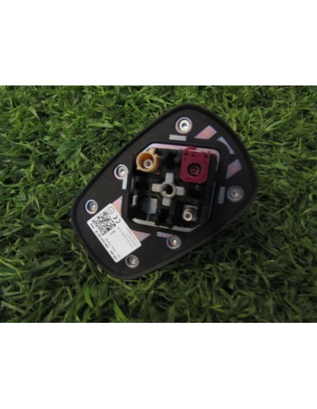 [93136] ANTENA - VOLKSWAGEN GOLF VII LIM. (01/2012 - 12/2017)