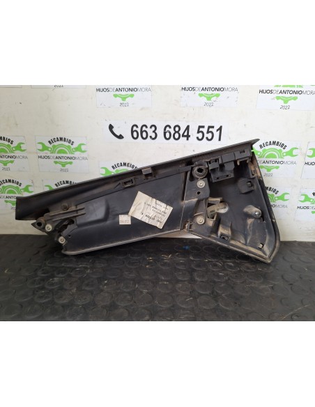 [105052] APOYABRAZO LATERAL - RENAULT HR XXX.18/26 PREMIUM 01 - (01/2001 - 12/2006)
