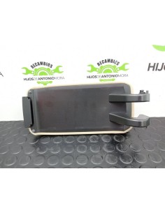 [97054] APOYABRAZO LATERAL - AUDI A3 (8P)