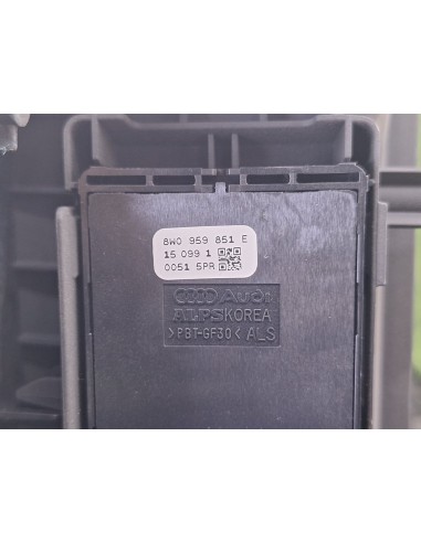 [102085] APOYABRAZO LATERAL - AUDI A4 BER. (B8)