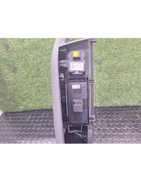 [102085] APOYABRAZO LATERAL - AUDI A4 BER. (B8)