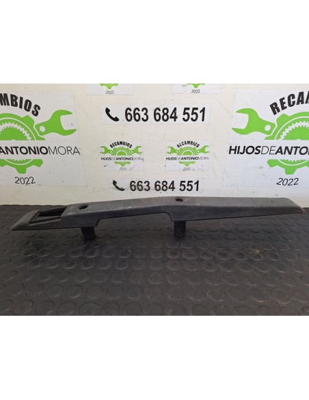 [100647] APOYABRAZO LATERAL - NISSAN ECO - T 100.45/78 KW/E2 (01/1996 - ...)