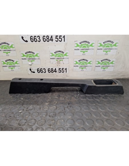 [106107] APOYABRAZO LATERAL - RENAULT M 180.13/C MIDLINER E2 (01/1996 - 12/2000)