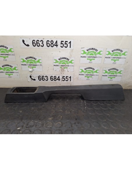 [106107] APOYABRAZO LATERAL - RENAULT M 180.13/C MIDLINER E2 (01/1996 - 12/2000)