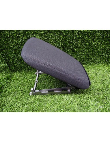 [92863] APOYABRAZOS CENTRAL - AUDI A8 (D2)...