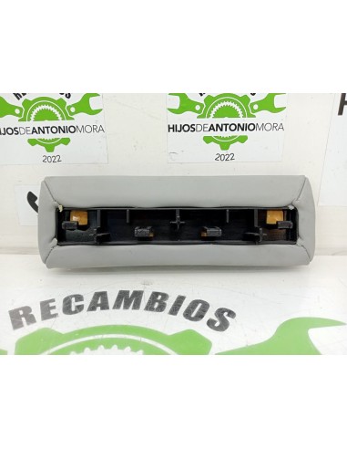 [95695] APOYABRAZOS TRASERO - AUDI A8 (D2)...