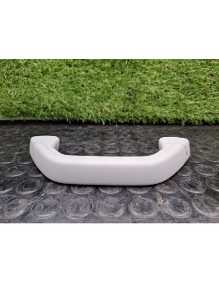 [102167] ASADERA PILASTRA - VOLKSWAGEN CRAFTER (01/2019 - ...)