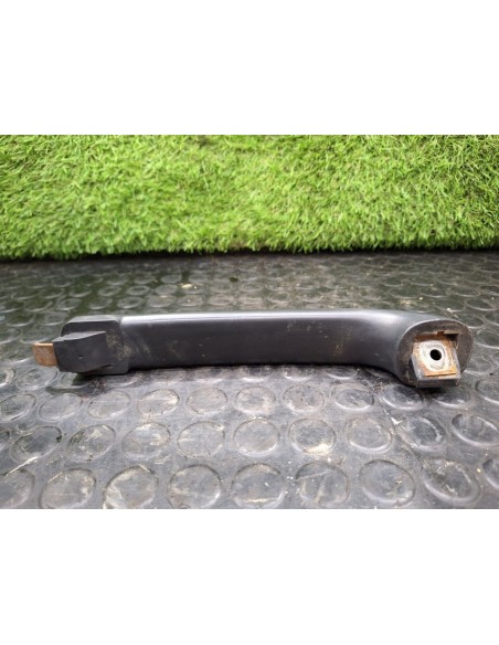 [102607] ASADERA PILASTRA - NISSAN ATLEON