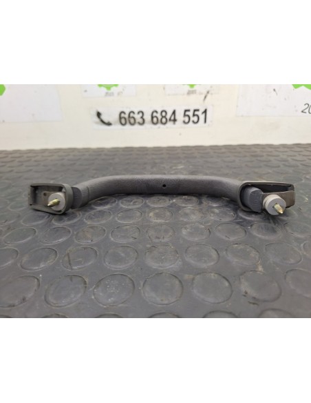 [99851] ASADERA PILASTRA - MITSUBISHI MONTERO (L040)