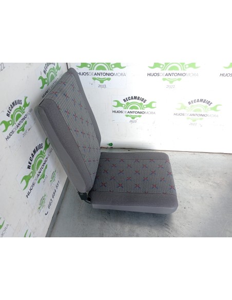 [105341] ASIENTO DELANTERO CENTRAL - NISSAN ATLEON