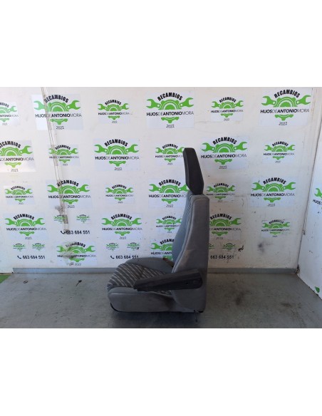 [103415] ASIENTO DELANTERO DERECHO - MERCEDES MB 100 D CAJA CERRADA / COMBI (01/1987 - 01/1995)
