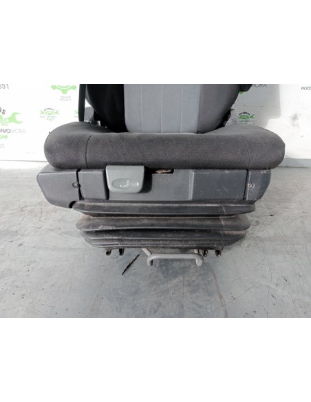 [99060] ASIENTO DELANTERO DERECHO - IVECO STRALIS (AS) (01/2012 - 01/2019)